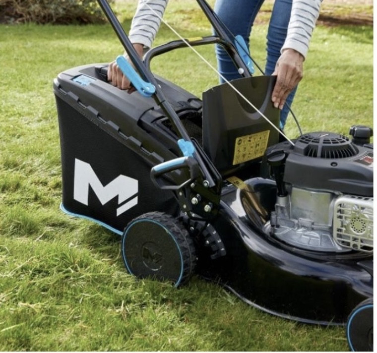benzinovaia-gazonokilka-macallister-b-s-300e-40-cm