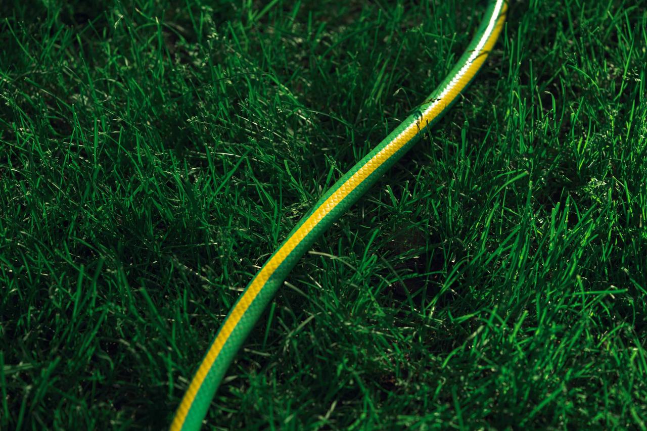 shlang-dlinnyi-sadovyi-dlia-poliva-3-4-2e-aquaflex-50-m-green