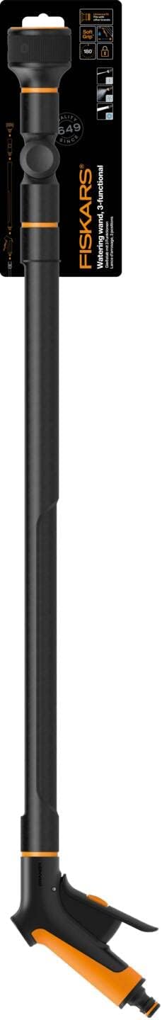 shtanga-raspylitel-dlia-poliva-s-3-mia-funktsiiami-fiskars-1065488