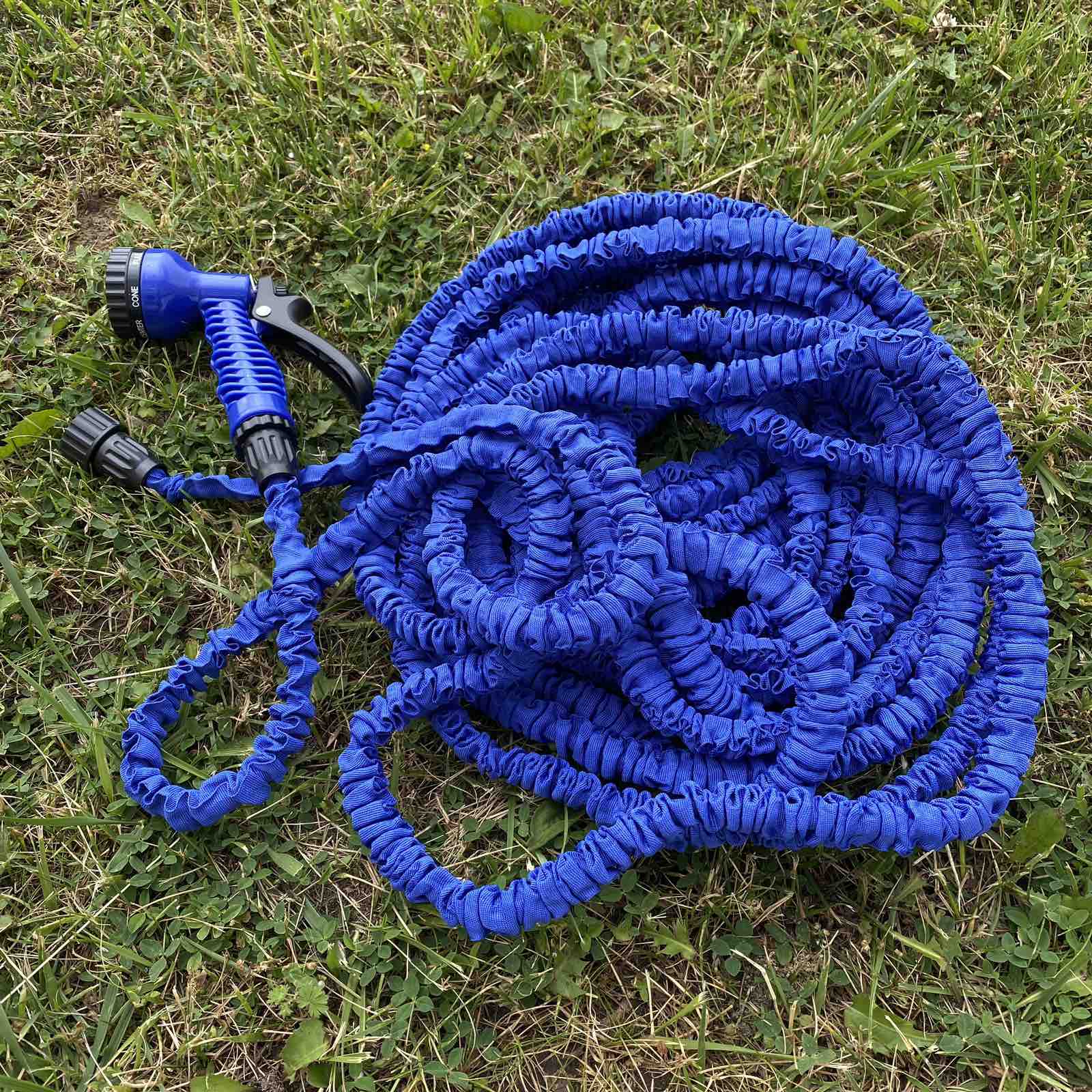 shlang-dlia-poliva-sadovyi-magic-hose-200-ft-60-m-sinii