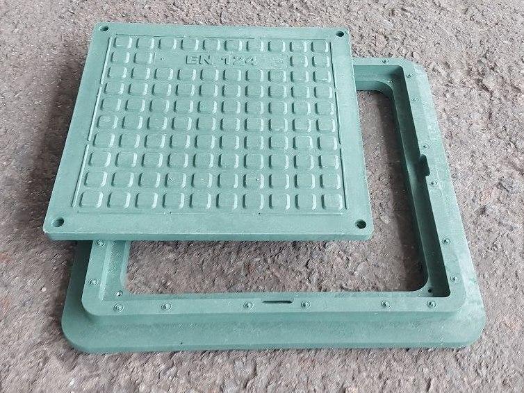 liuk-kanalizatsionnyi-voius-740kx740-mm-1t-zelenyi