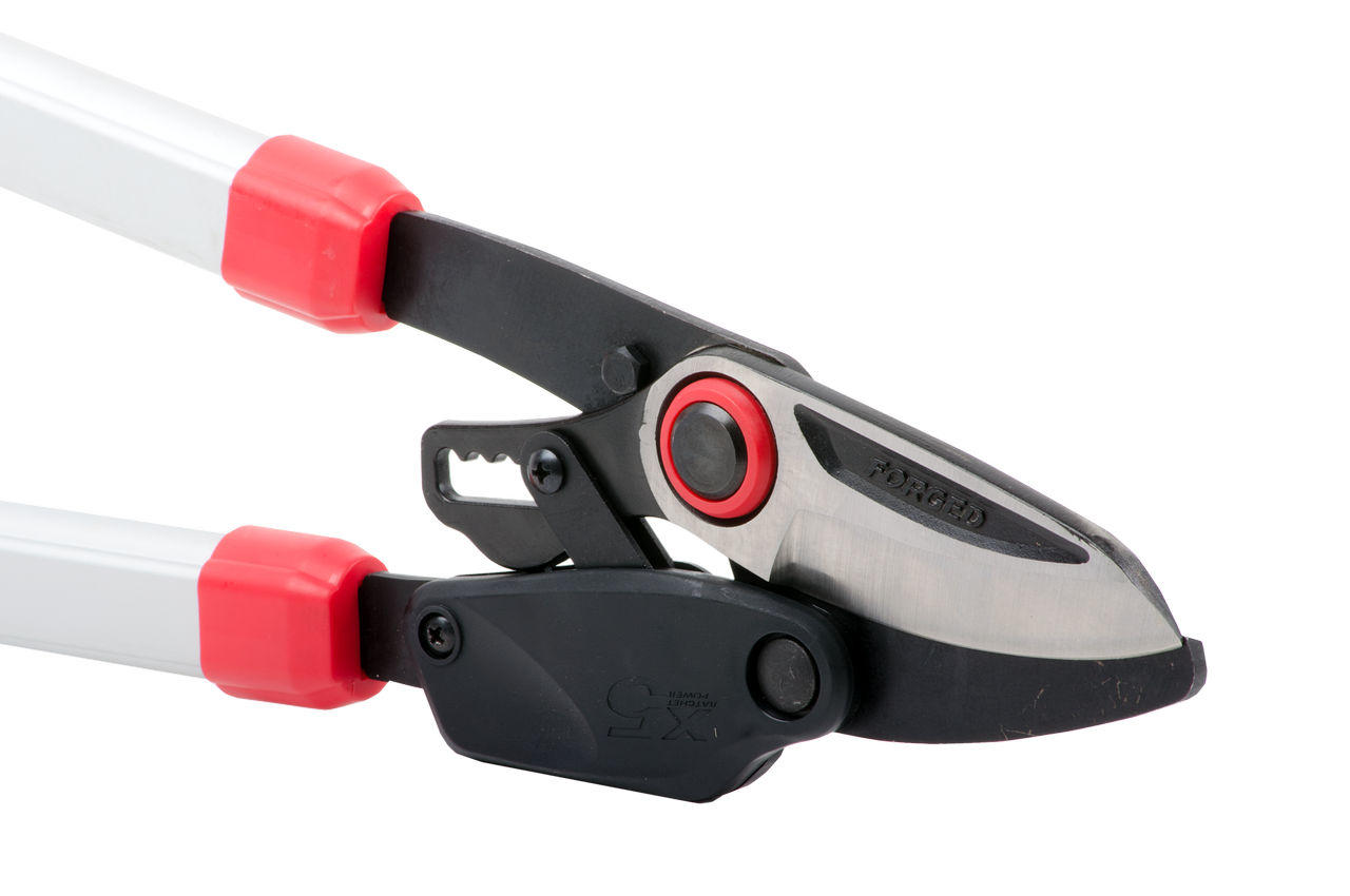 nozhnitsy-dlia-obrezki-vetok-intertool-740-mm-ft-1114