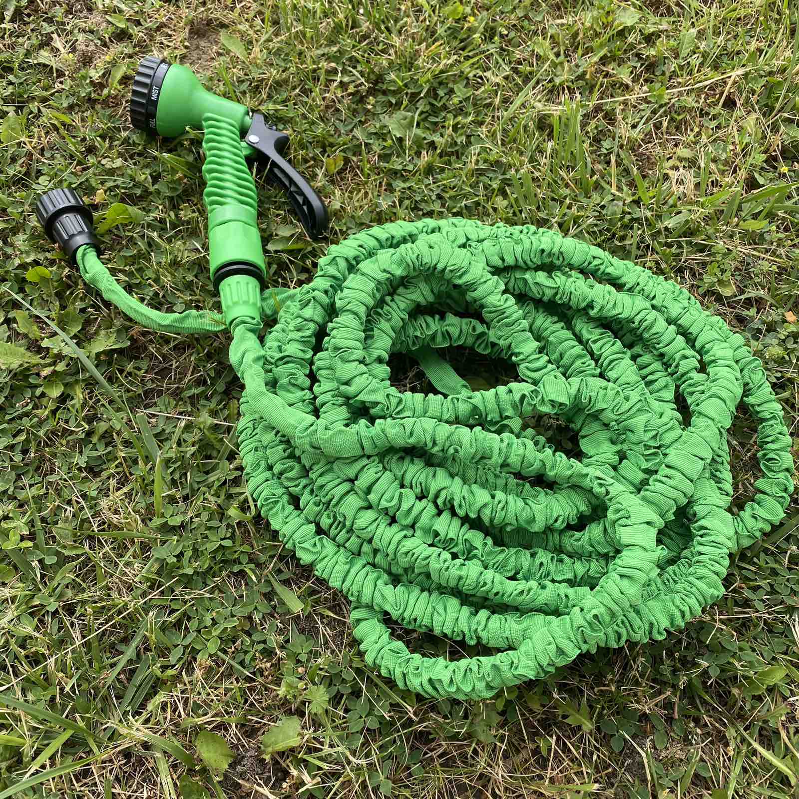 shlang-dlia-poliva-sadovyi-magic-hose-100-ft-30-m-calatovyi